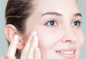 Lifting du visage à Lyon - Dr Corniglion, chirurgien esthétique