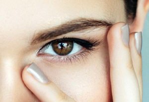 Chirurgie esthétique des paupières ou blépharoplastie à Lyon - Dr Corniglion