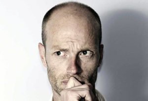 Mésothérapie du cuir chevelu à Lyon - Dr Corniglion