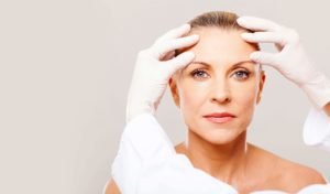 Injection de botox à Lyon - médecine esthétique | Dr Corniglion